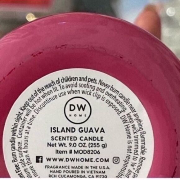 DW Home Island Guava Scented Candle for Everyday Living 9.0 Oz - Picture 7 of 8